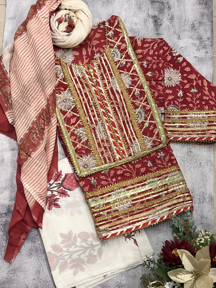 Gota embroidered cotton set