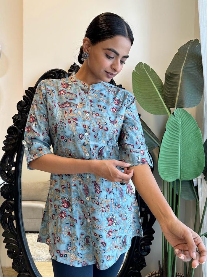 Weekend Rayon Short Kurta- Sky Blue Floral