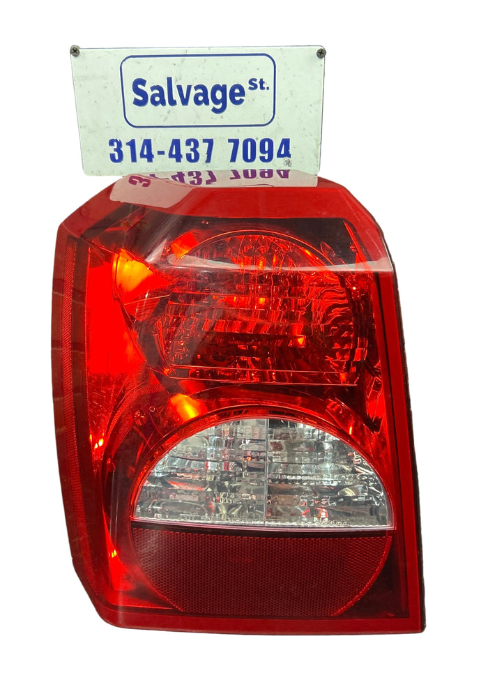 2008-2009 Dodge Caliber Driver Left Side Tail Light Taillight Assembly OEM