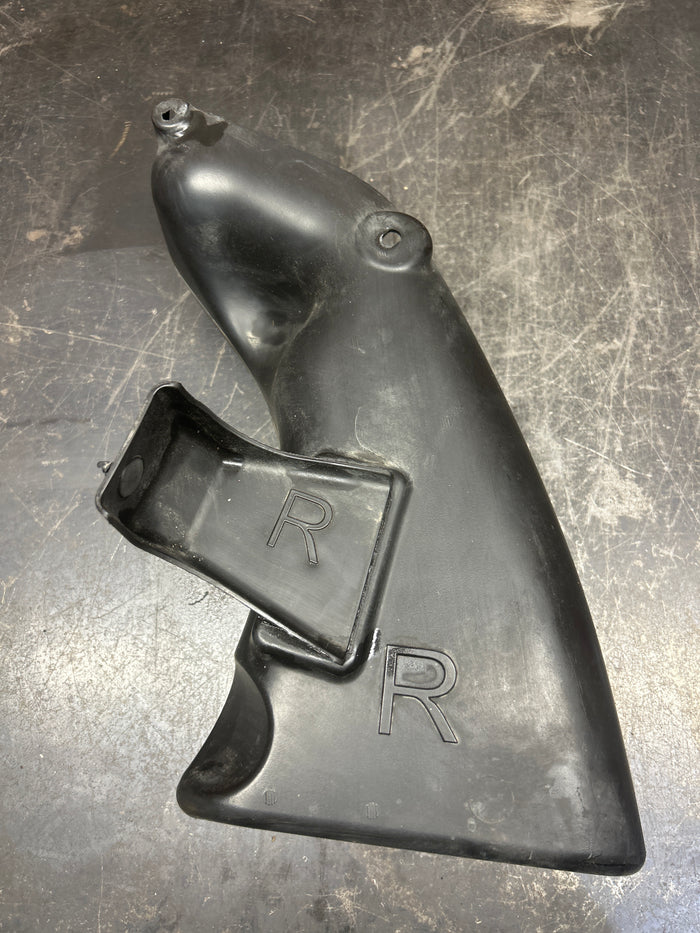 2015-2023 Dodge Charger Challenger Mopar Brake Cooling Air Duct Right 68228404AD