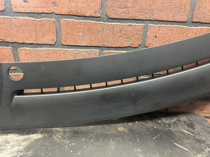2015-2023 DODGE CHARGER FRONT DEFROSTER GRILLE UPPER DASH VENT PANEL L0198833AG