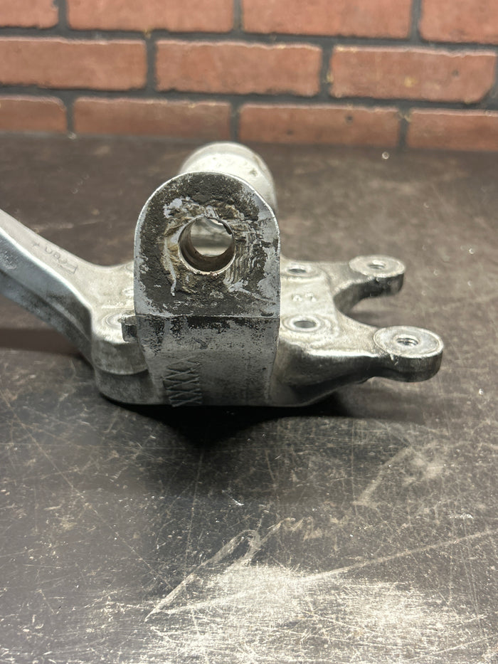 96-02 OEM Dodge Viper GEN 2 Left Front Steering Knuckle NO HUB NON-ABS 4709305