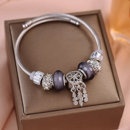 B907 - Retro Beaded Bracelet