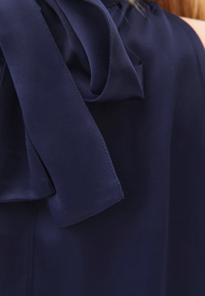 Balloon Form Blouse With High Neck And Tie Detail - MIDNIGHT