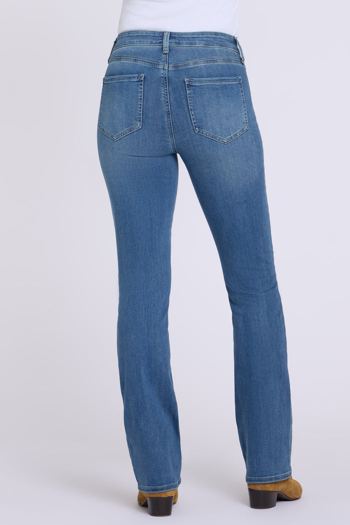 Barbara Bootcut Jeans In Petite - Redwood