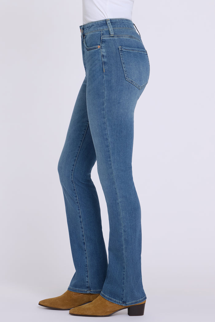 Barbara Bootcut Jeans In Petite - Redwood