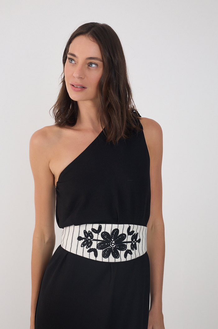 Black One-Shoulder Embroidered Midi Dress_4
