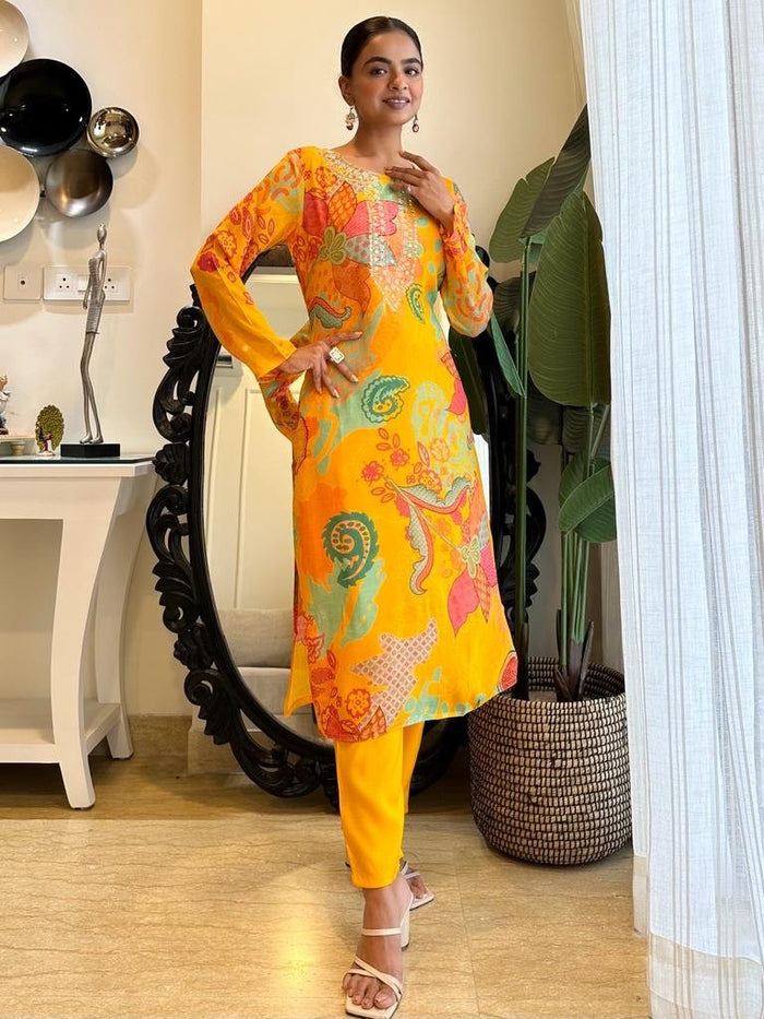 Bright Yellow Floral Chinnon Set