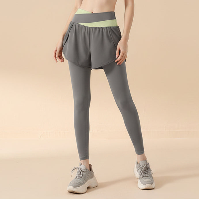 Color Cut -off Short Tight
