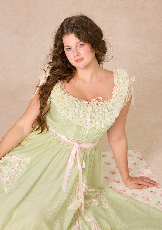 Curve&Plus Green Kite Dress