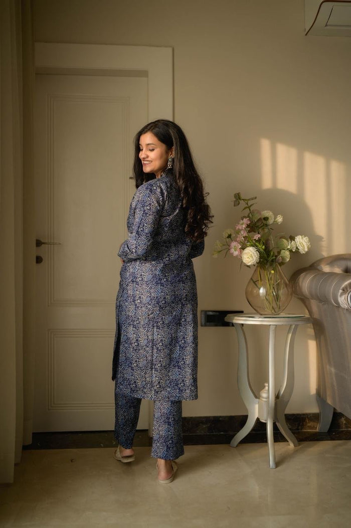 Disha Everyday Cotton Set- Indigo Leaves