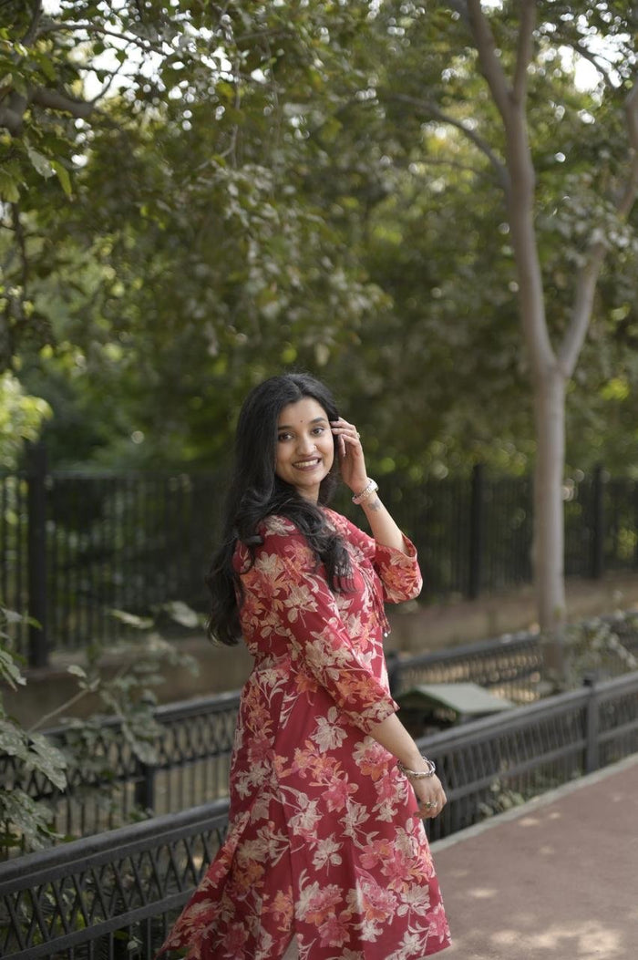Disha Everyday Cotton Set- Red Florals