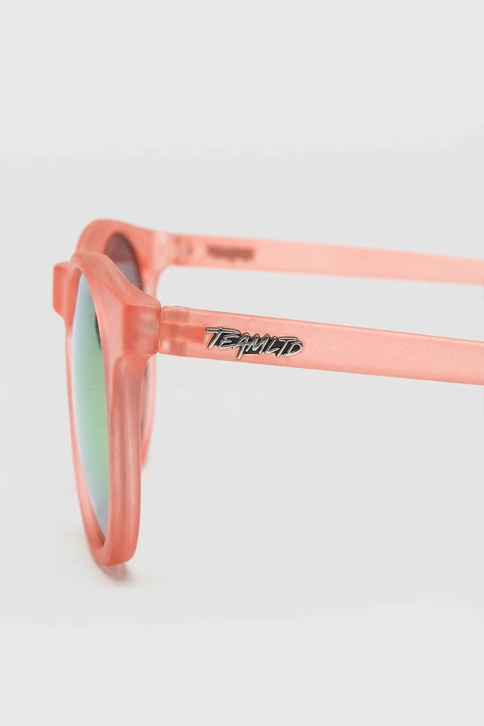 Dock Day Shades Sunglasses - Lifestyle