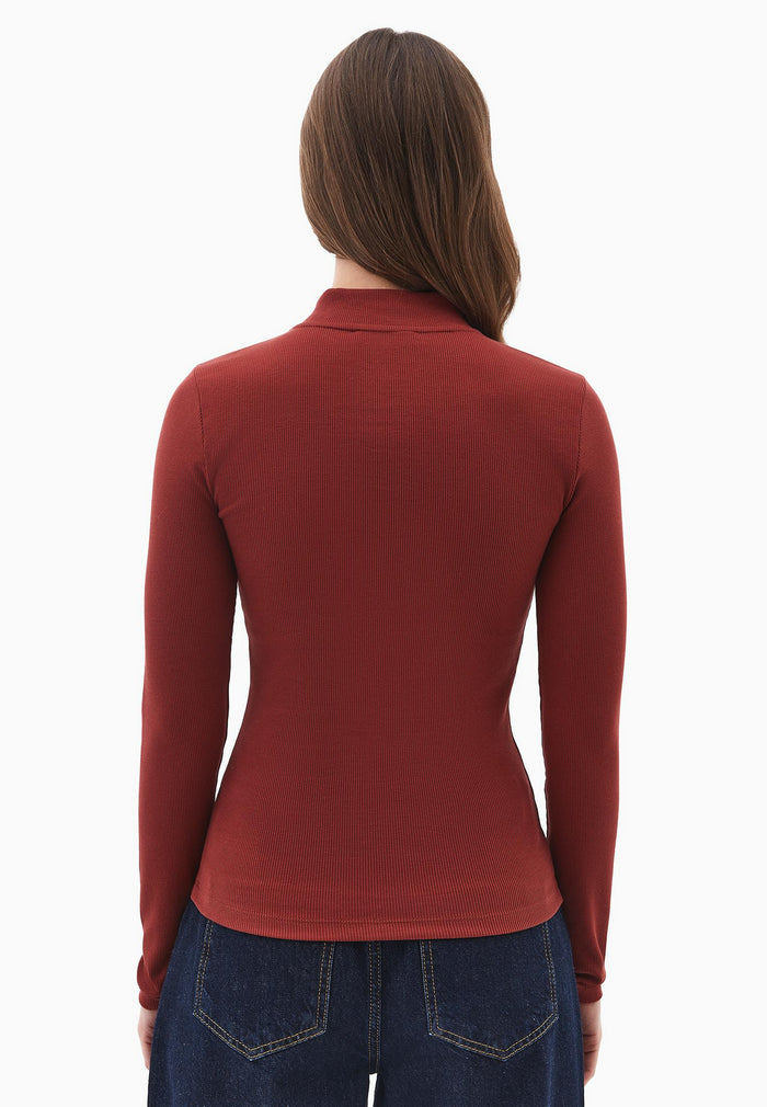 High Neck T-Shirt With Zipper Detail - FIRED BRICK