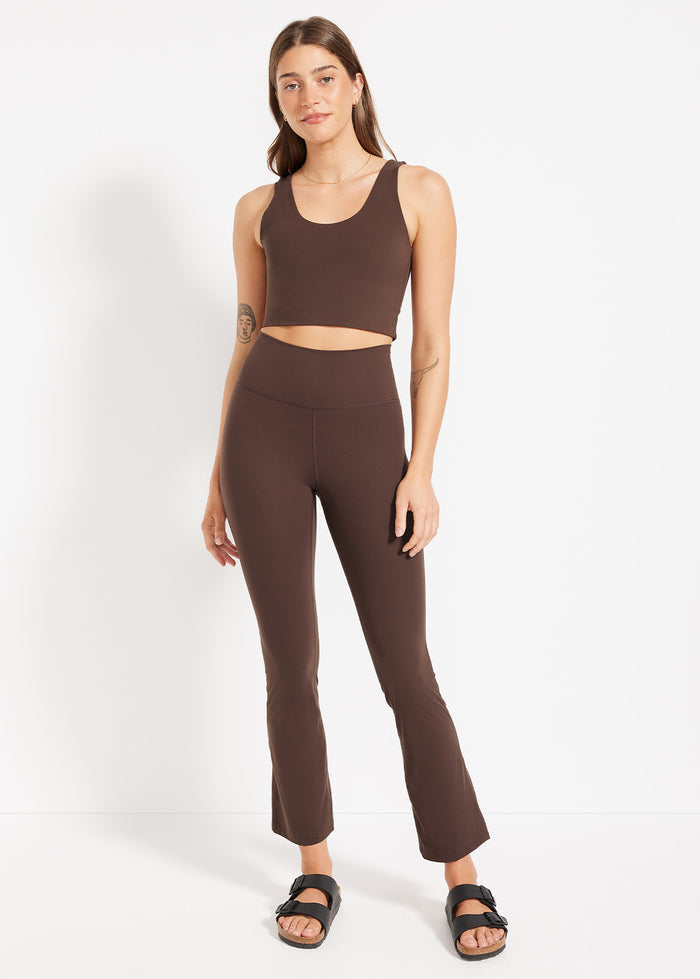 In Motion Pocket Cropped Flare Pant