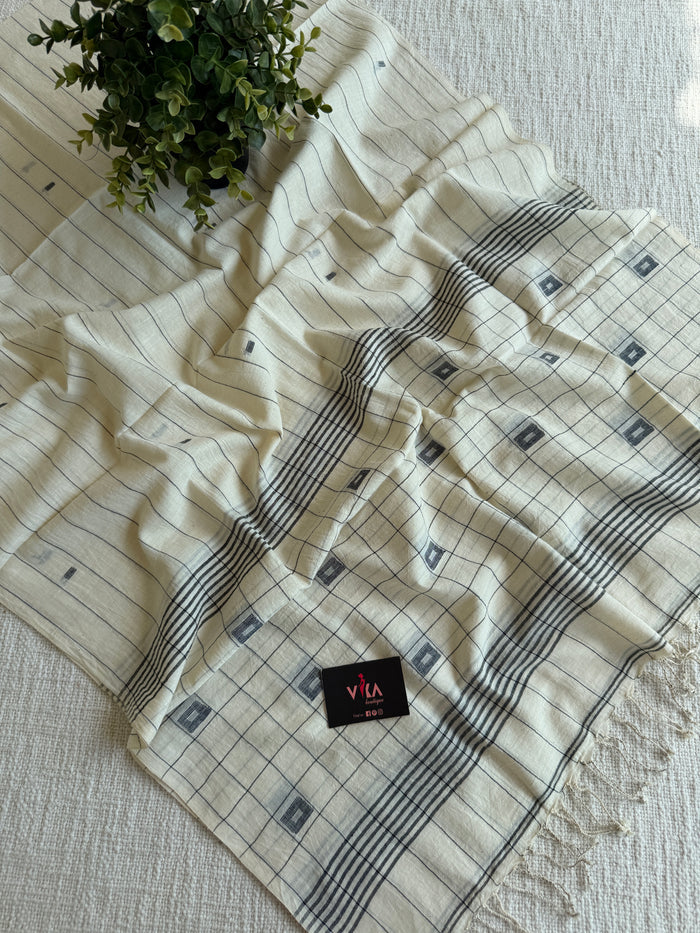 Jamdani Handloom Cotton Stole with Tassels