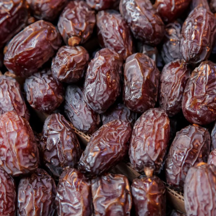 Kaicao Hazelnut Cream Smashed Date Covered in 100% Cacao 50g