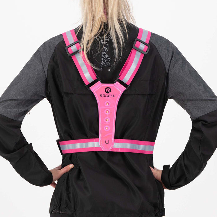 Rogelli Led-Vest verlichting hardlopen roze gedragen achterkant.
