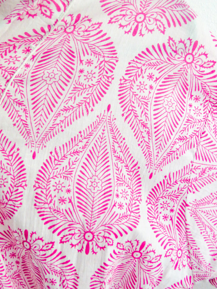 Pink Paisley / small