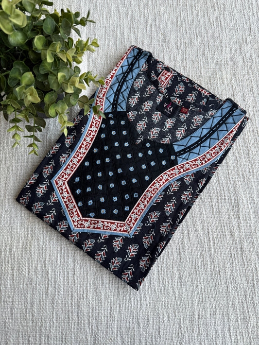 M size slim fit printed cotton nighty