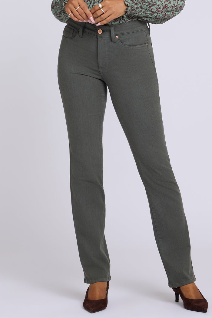 Marilyn Straight Jeans In Petite - True Olive