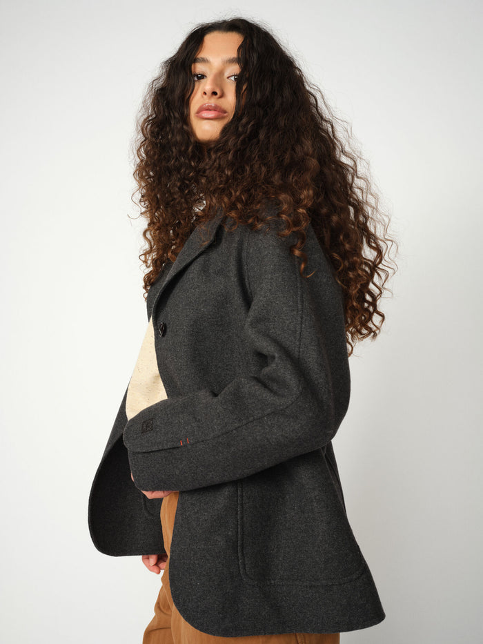 Modelshot / Grey Melange / Detail