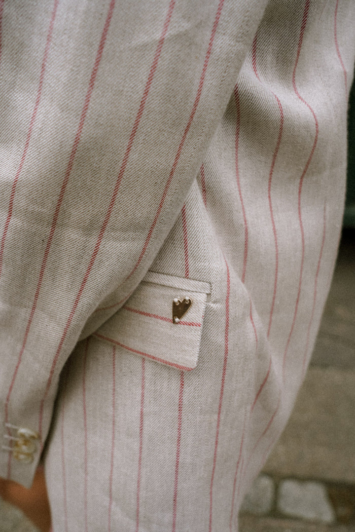 Modelshot / Cowhide / Detail