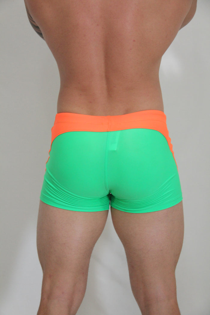 NEON CURVED SQ CUT TRUNK
