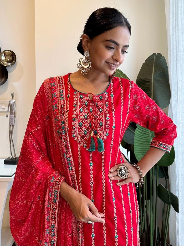 Red Mesmerising Gharara Set