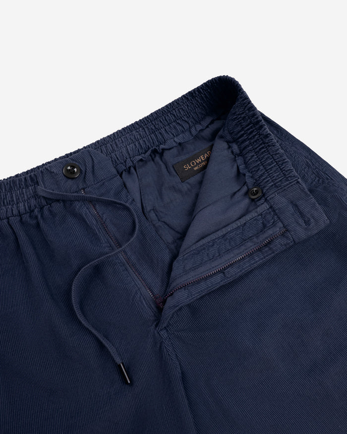 Regular fit corduroy Bermuda shorts