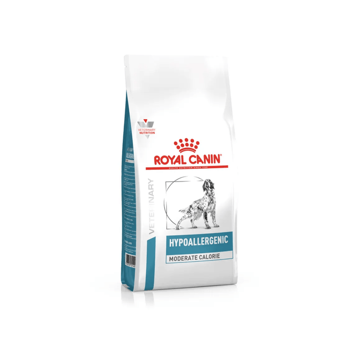 White background with a bag of Royal Canin Hypoallergenic Moderate Calorie dry dog food with a English Setter dog pictured on the packet, text on the pouch says 'Royal Canin Veterinary, Hypoallergenic Moderate Calorie'.