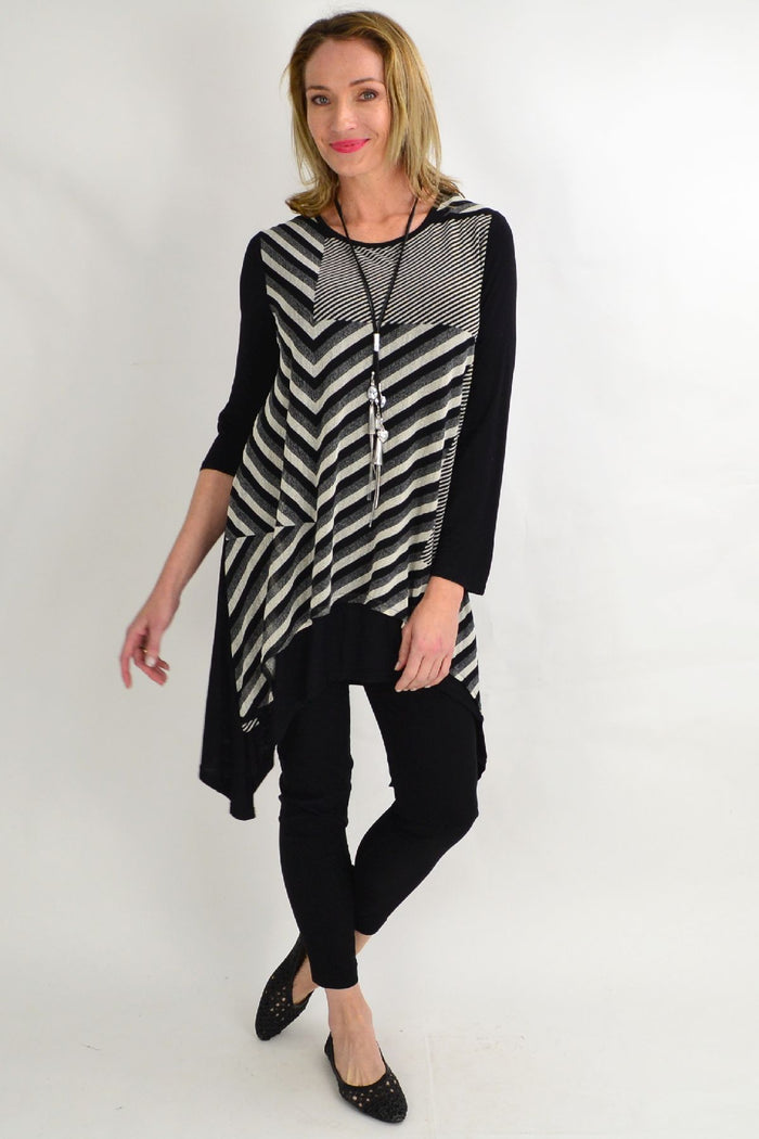 Black and grey loose-fit Lotus Seed straight-lined tunic top for women, suitable for winter wear.