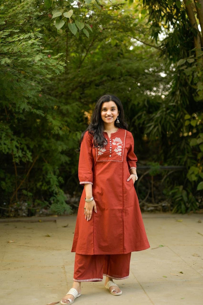 Suhana Embroidered Cotton Pant Set
