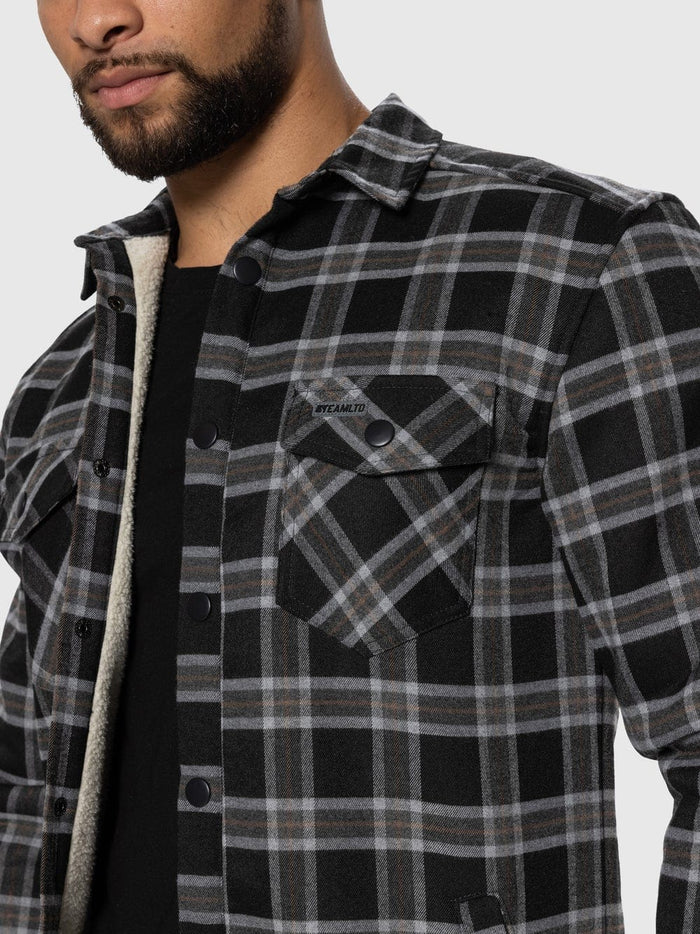 Black Plaid / Medium