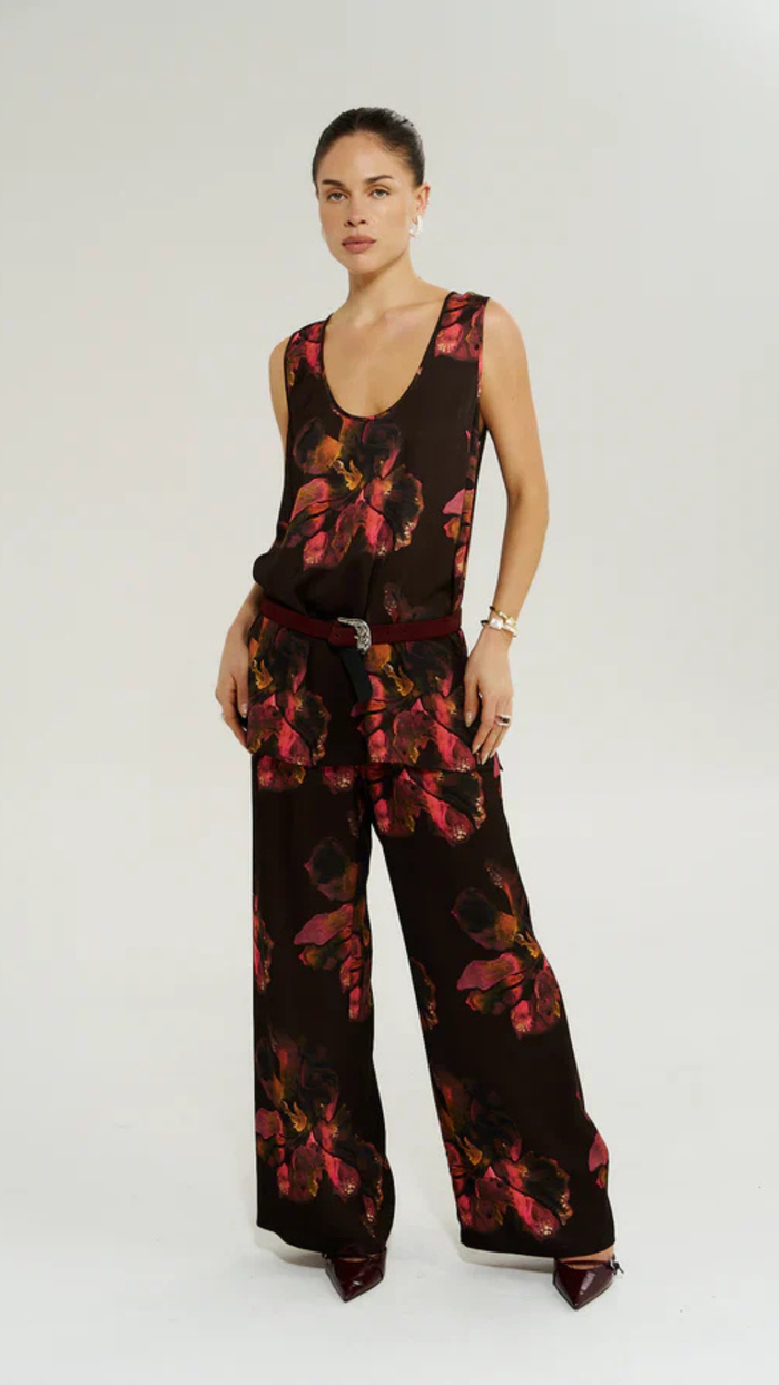 The Scoop Neck Tank -Chocolat Petals