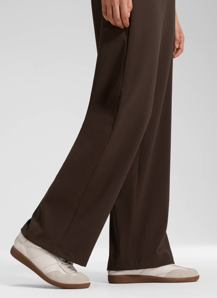 CRZ YOGA Women's Business Drawstring Pocket Straight Leg Pant 30" Hot Fudge Brown