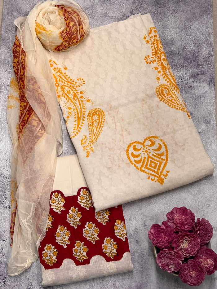 White cotton printed set